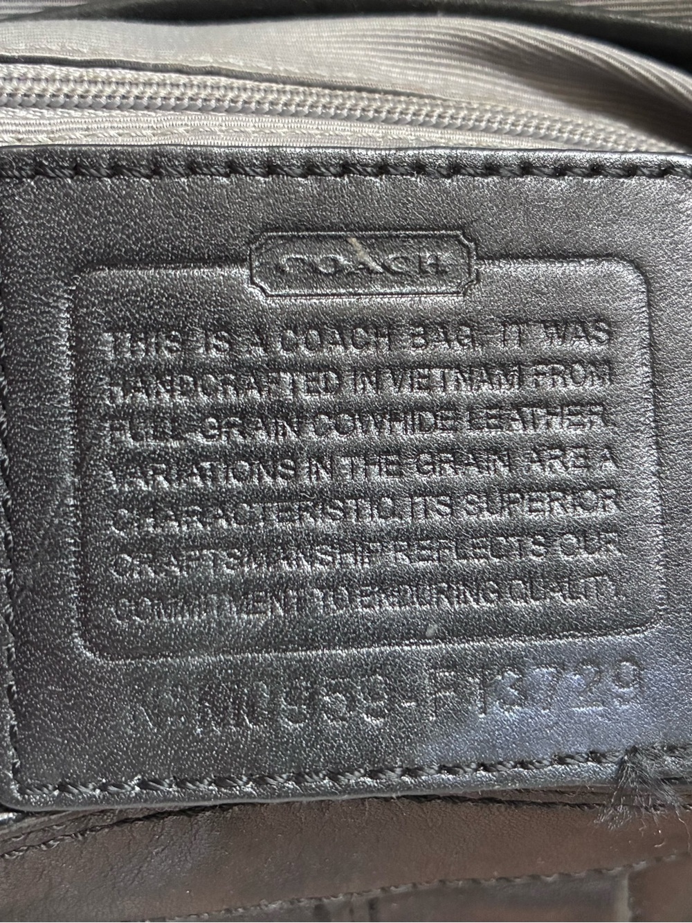 Vintage Coach Soho Leather Flap Shoulder Bag - Picture 5 of 8